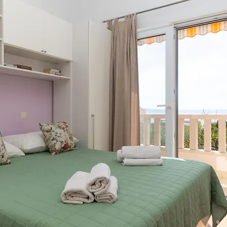 Cozy In With House Sea View דירה