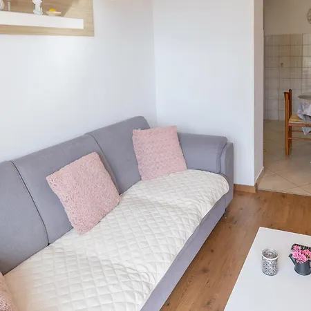 דירה Cozy In With House Sea View *